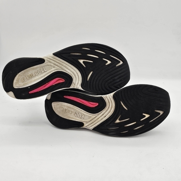 New Balance Mens FuelCell Prism V2 Running Shoes Sneakers Black/Violet Size 8.5 - Picture 9 of 10